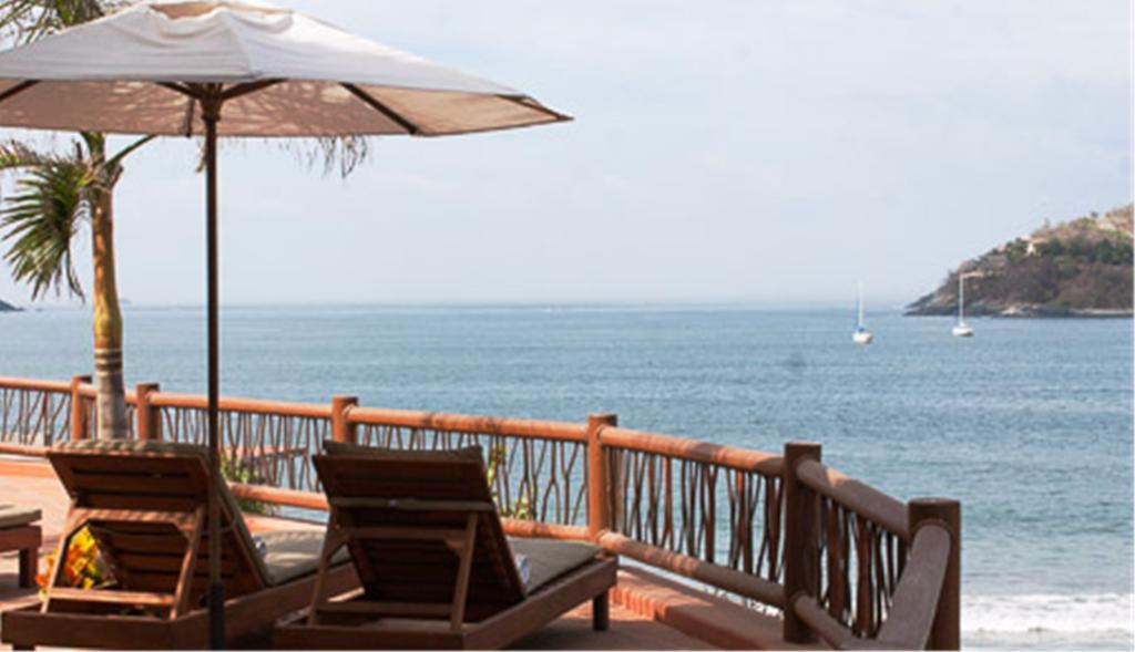 Hotel La Quinta De Don Andres Zihuatanejo Bagian luar foto